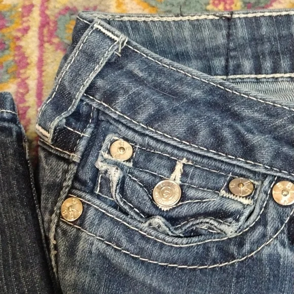 True Religion jeans - Picture 4 of 13